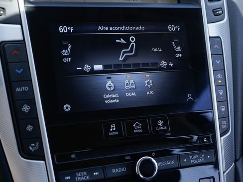 Used 2020 INFINITI Q50 Luxe w/ Essential Package (3.0T Luxe) AWD/4WD image 28