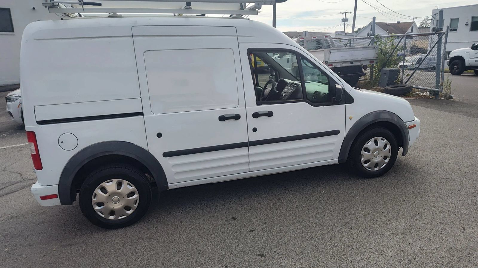 Used 2012 Ford Transit Connect XLT FWD image 8