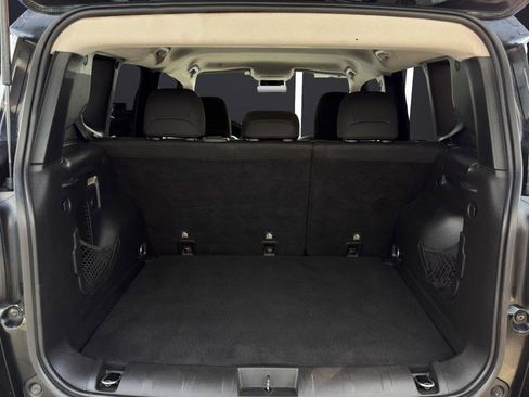 Used 2019 Jeep Renegade Altitude w/ Quick Order Package 2XM image 21