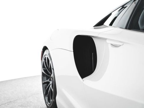 New 2025 McLaren Artura Spider image 3