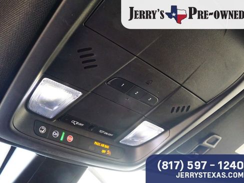 Used 2021 Chevrolet Blazer RS w/ Enhanced Convenience Package image 17