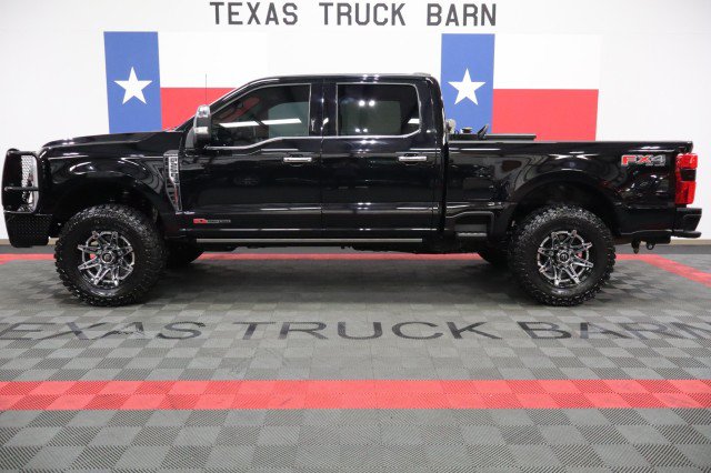 Used 2024 Ford F250 Platinum AWD/4WD image 1
