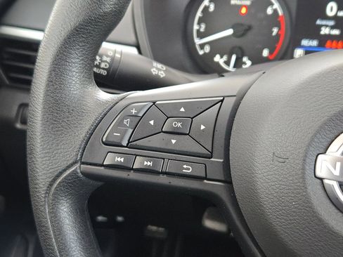 Used 2025 Nissan Altima 2.5 S FWD image 28