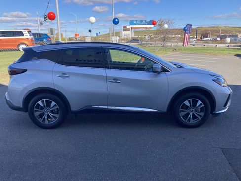 Used 2023 Nissan Murano SV image 5