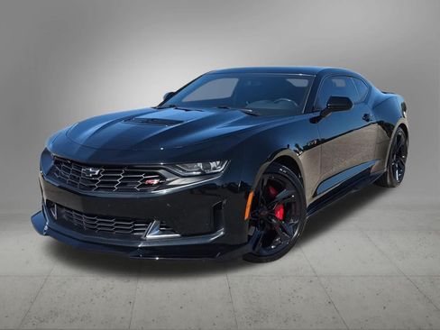 Used 2022 Chevrolet Camaro LT w/ RS Package RWD image 1