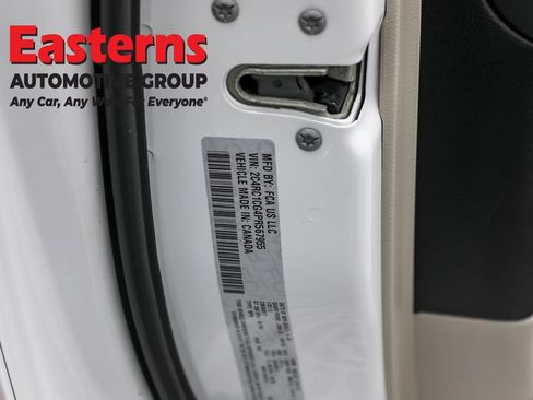 Used 2023 Chrysler Voyager LX image 35