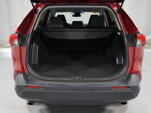 Certified 2025 Toyota RAV4 XLE FWD image 34