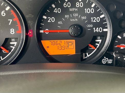 Used 2019 Nissan Frontier SV image 12