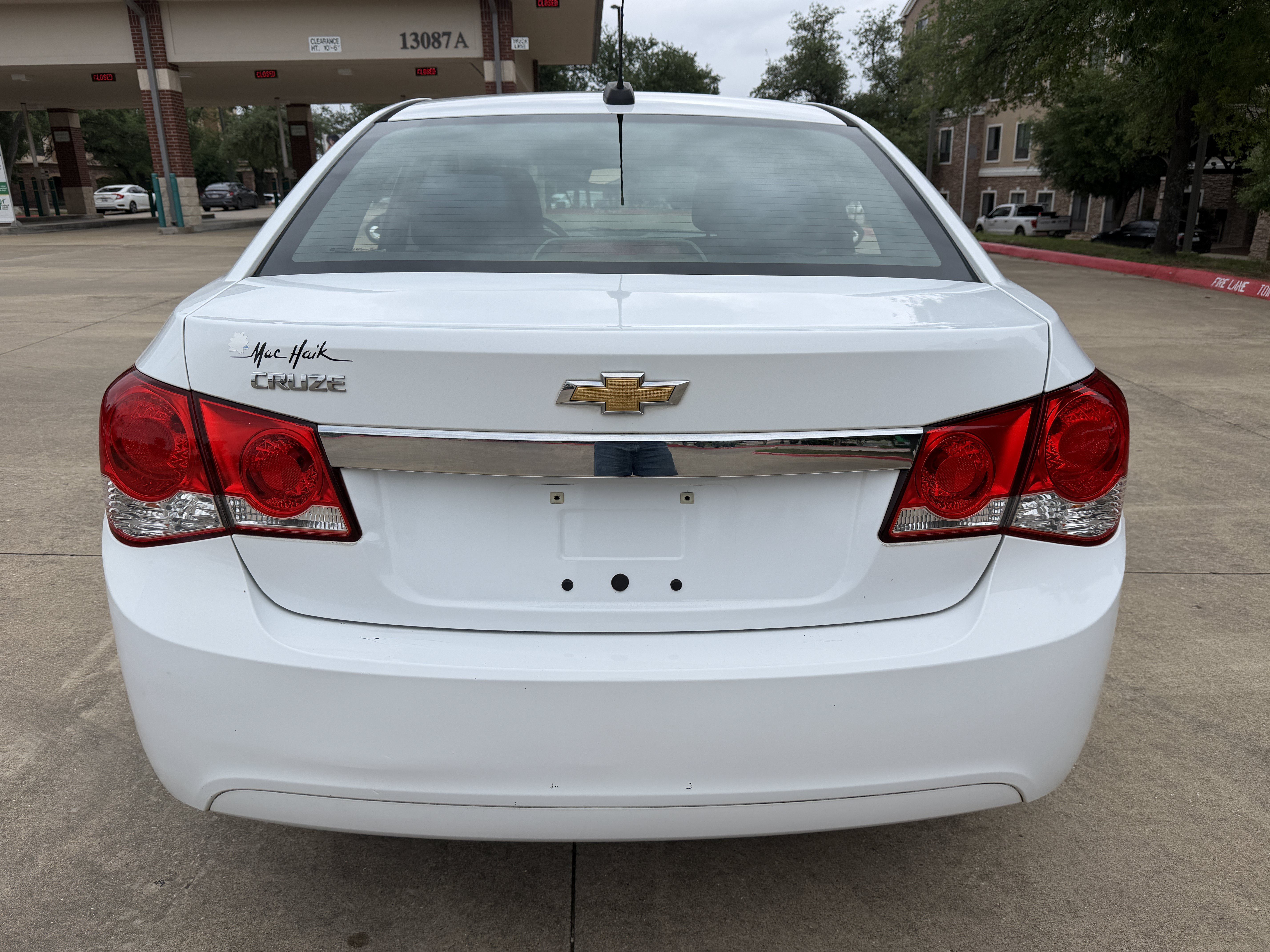 Used 2016 Chevrolet Cruze LS FWD image 6