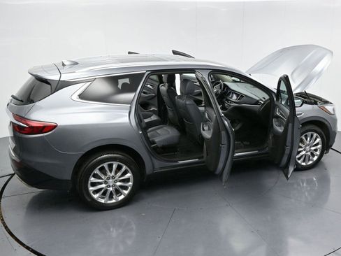 Used 2021 Buick Enclave Essence w/ Sound and Sites Package image 38