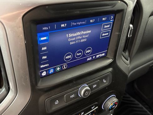 Used 2020 Chevrolet Silverado 1500 Custom w/ Custom Value Package RWD image 38