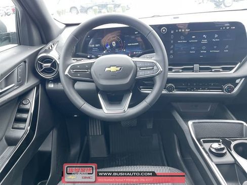 New 2026 Chevrolet Equinox LT w/ LPO, Floor Liner Package image 10