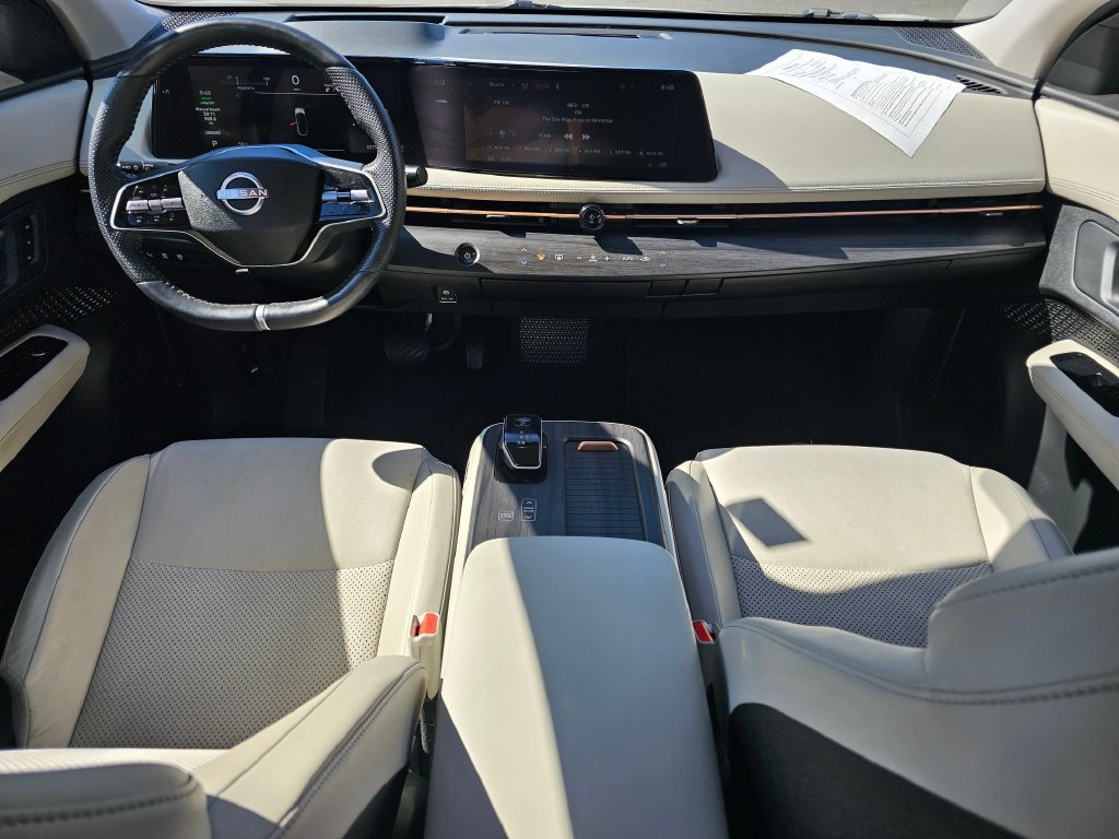 Used 2023 Nissan Ariya FWD image 15