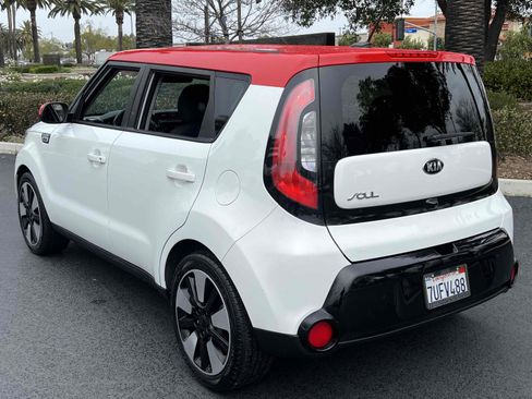 Used 2016 Kia Soul + w/ Designer's Package image 2