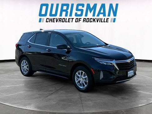 Used 2023 Chevrolet Equinox LT FWD image 1
