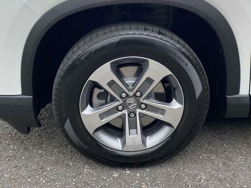 New 2025 Honda Pilot EX-L image 7