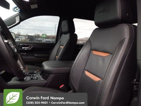 Used 2023 GMC Sierra 1500 AT4 image 24
