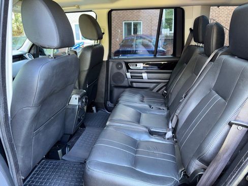 Used 2016 Land Rover LR4 HSE Silver Edition AWD/4WD image 34