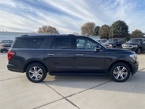 Used 2024 Ford Expedition Max Limited image 4