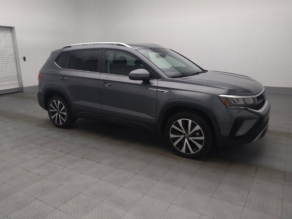 Used 2023 Volkswagen Taos SE FWD image 11
