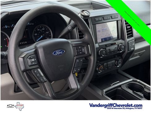 Used 2020 Ford F250 XLT w/ XLT Premium Package AWD/4WD image 11