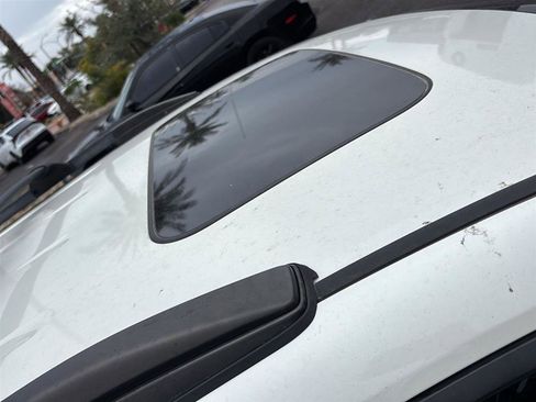 Used 2018 Honda Odyssey Touring image 9