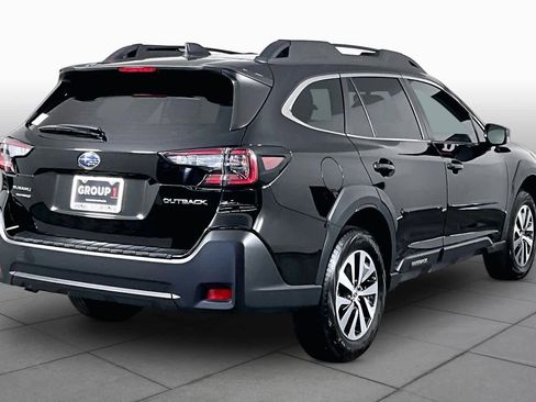 Used 2025 Subaru Outback image 11