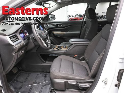 Used 2022 GMC Acadia SLE image 14