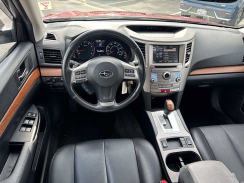 Used 2013 Subaru Outback 2.5i Limited image 10