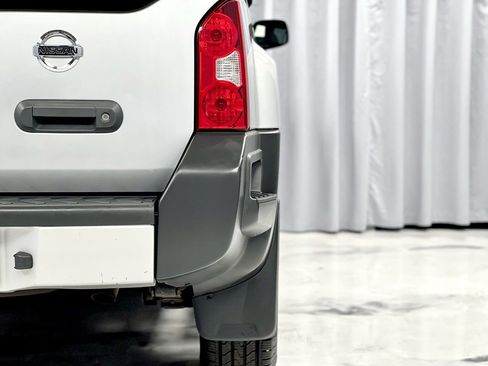 Used 2014 Nissan Xterra S image 15