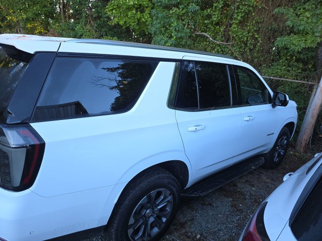 Used 2026 Chevrolet Tahoe LT w/ Comfort Package AWD/4WD image 11