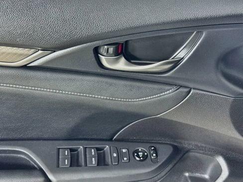 Used 2019 Honda Civic Sport Touring image 22