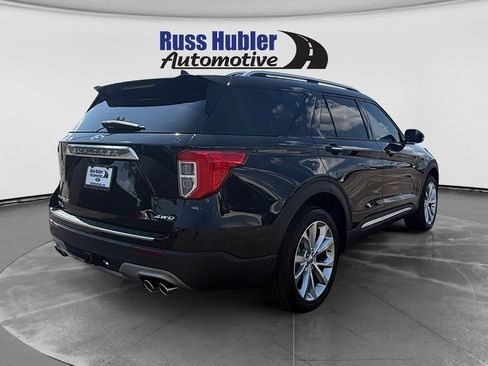 Used 2022 Ford Explorer Platinum w/ Equipment Group 601A AWD/4WD image 7