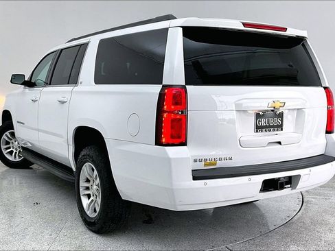 Used 2020 Chevrolet Suburban LT image 17