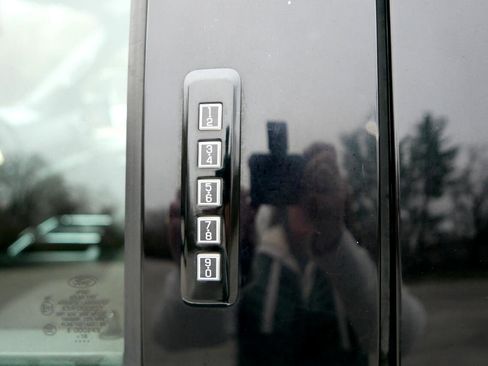 Used 2019 Ford F150 XLT w/ Equipment Group 301A Mid image 14