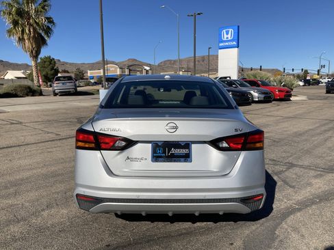 Used 2023 Nissan Altima 2.5 SV image 7