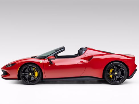 Used 2026 Ferrari 296 GTS RWD image 9