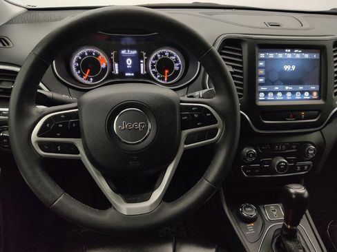 Used 2022 Jeep Cherokee Latitude AWD/4WD image 22