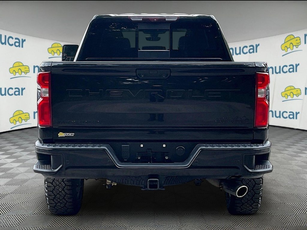 Used 2022 Chevrolet Silverado 2500 High Country w/ Technology Package AWD/4WD image 5