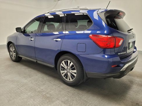 Used 2018 Nissan Pathfinder S image 3