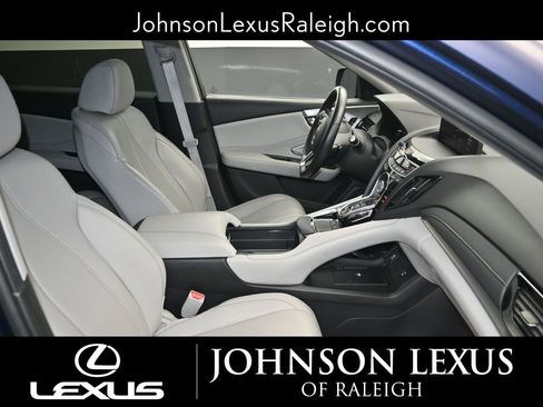 Used 2023 Acura RDX w/ Technology Package image 11
