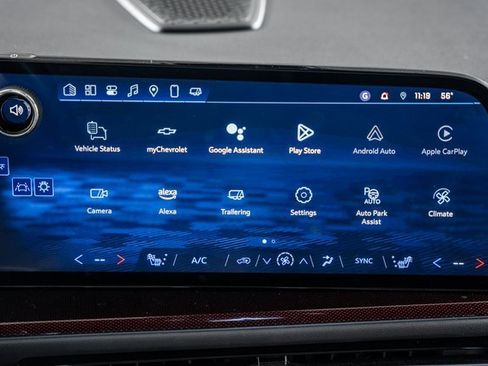 Used 2024 Chevrolet Traverse Z71 w/ Enhanced Driving Package image 24