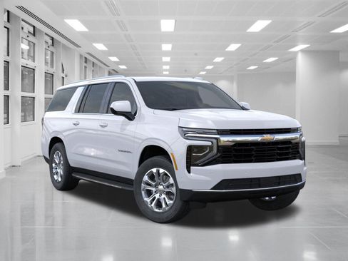 New 2026 Chevrolet Suburban LS image 8