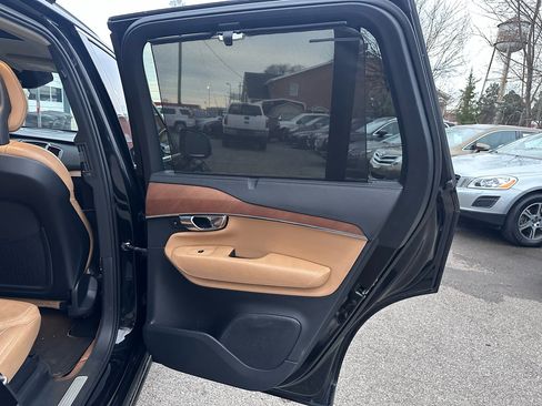 Used 2016 Volvo XC90 T6 Inscription image 40