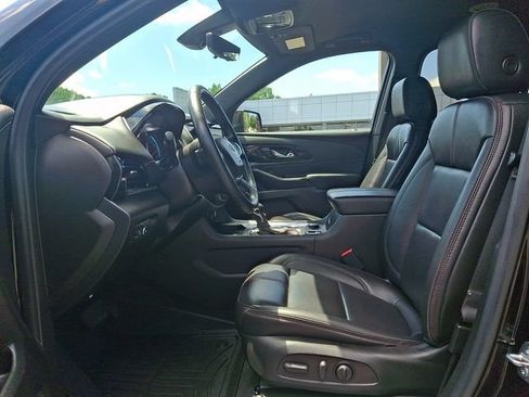 Used 2023 Chevrolet Traverse RS AWD/4WD image 14