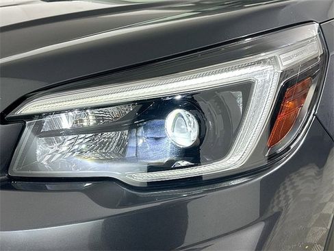 Used 2021 Subaru Forester Premium image 32