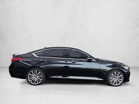 Used 2015 Hyundai Genesis 5.0 w/ Option Group 05 RWD image 4