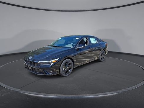 New 2026 Hyundai Elantra SEL Sport Premium w/ Cargo Package FWD image 5