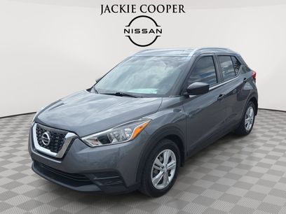 Used 2018 Nissan Kicks S