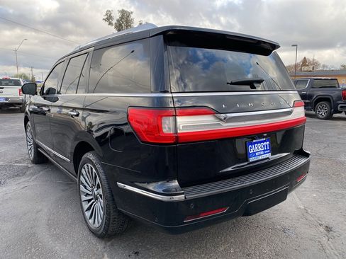Used 2018 Lincoln Navigator Reserve w/ Technology Package image 30